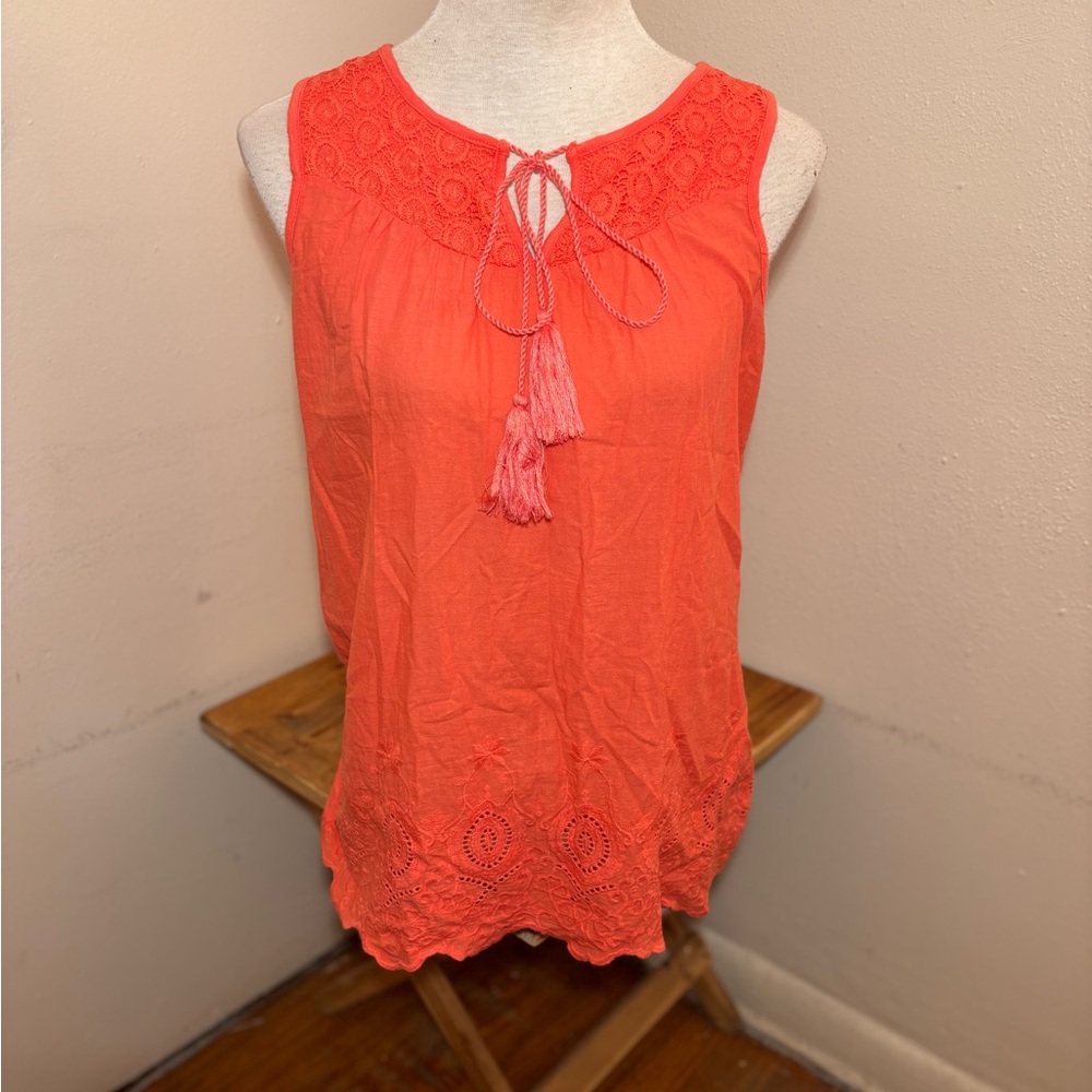 Cupio Sleeveless Lace Trim Top